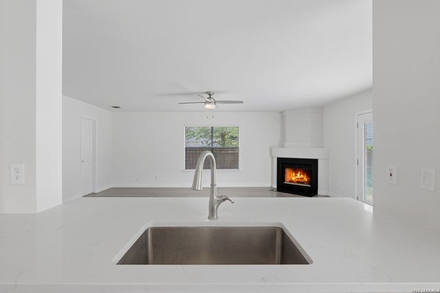 4102 Misty Glade, San Antonio, TX 78247
