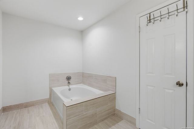 4102 Misty Glade, San Antonio, TX 78247