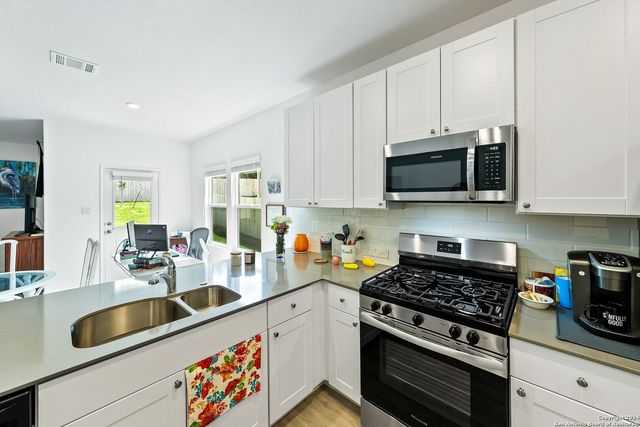 31927 Native Sun, Bulverde, TX 78163