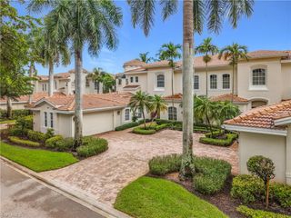 15516 Monterosso LN 101, Naples, FL 34110