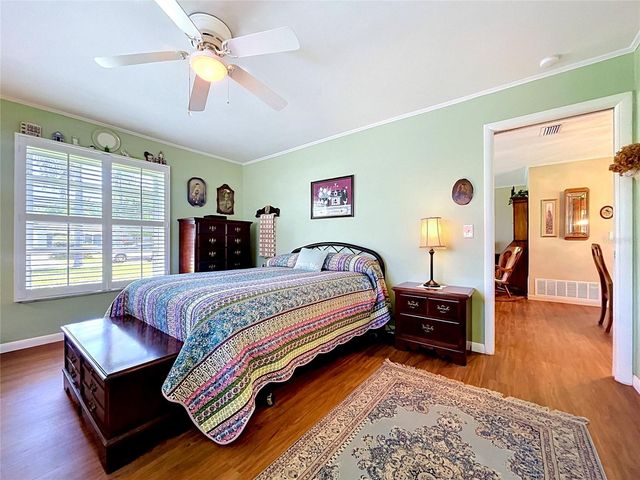 1858 PARADISE LANE, Clearwater, FL 33756