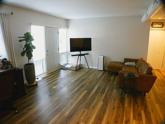 1781 W ALTGELD Street A, Chicago, IL 60614