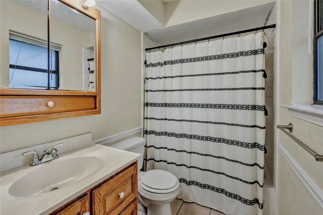 108 Prairie Creek Road, Red Oak, TX 75154