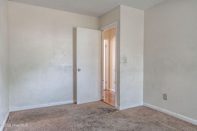 3026 Akron Drive, Hope Mills, NC 28348