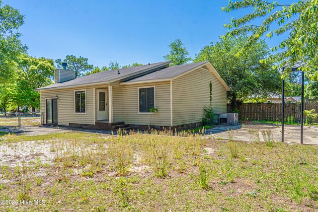 3026 Akron Drive, Hope Mills, NC 28348