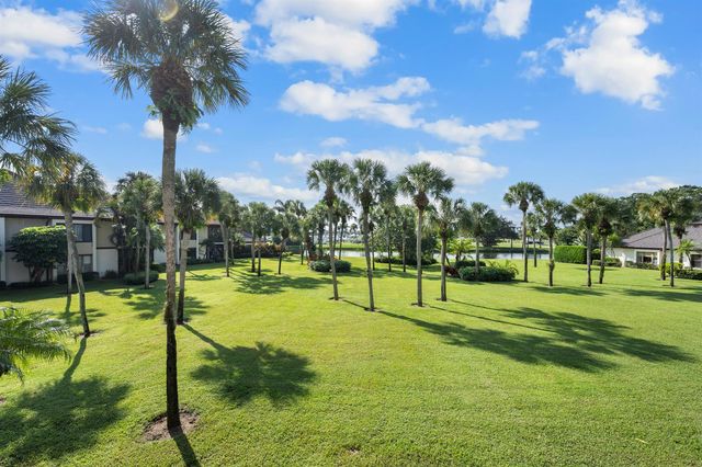 13388 Polo Road W 201, Wellington, FL 33414