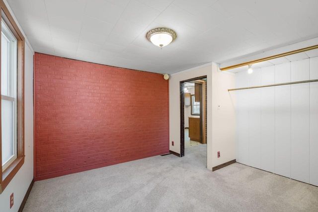 2561 S 68th STREET, Milwaukee, WI 53219