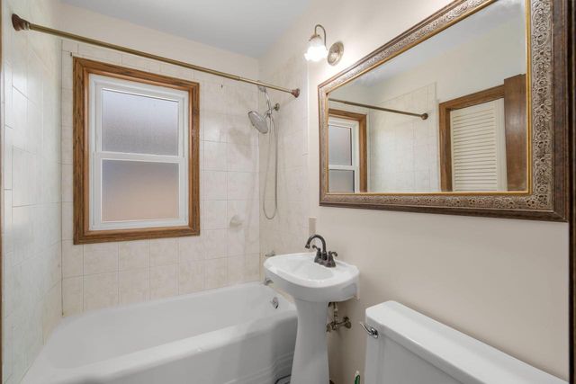 2561 S 68th STREET, Milwaukee, WI 53219
