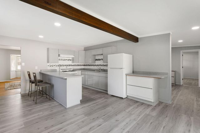 709 Indiana Avenue, Michigan City, IN 46360