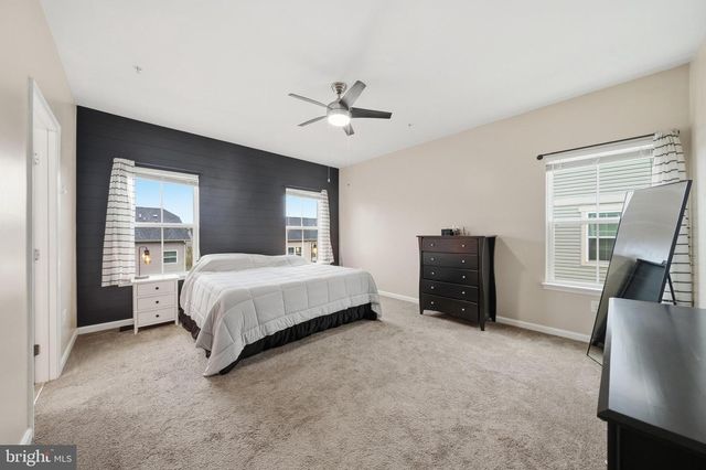 7993 TRAILVIEW XING, Glen Burnie, MD 21060