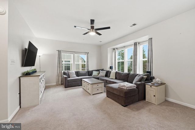 7993 TRAILVIEW XING, Glen Burnie, MD 21060