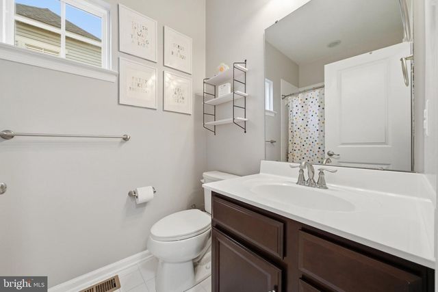 7993 TRAILVIEW XING, Glen Burnie, MD 21060