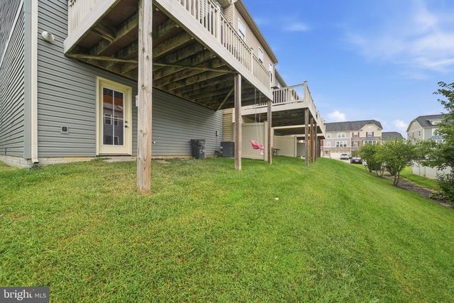 7993 TRAILVIEW XING, Glen Burnie, MD 21060