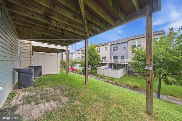 7993 TRAILVIEW XING, Glen Burnie, MD 21060