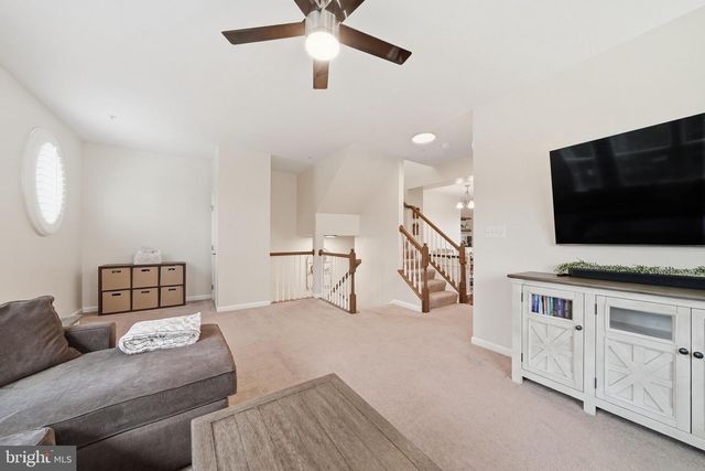 7993 TRAILVIEW XING, Glen Burnie, MD 21060