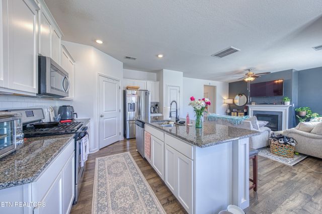 155 Ibis Loop, Oak Ridge, TN 37830