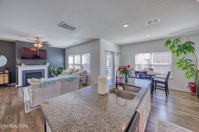 155 Ibis Loop, Oak Ridge, TN 37830