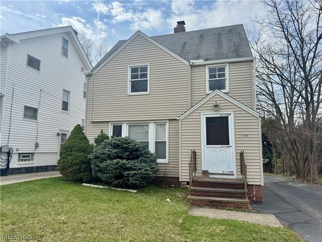 4868 E 88th Street, Garfield Heights, OH 44125