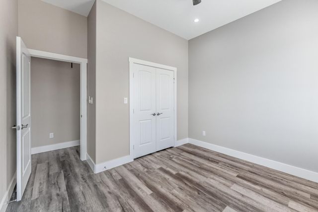 637 Round Prairie Rd, Huntsville, TX 77320