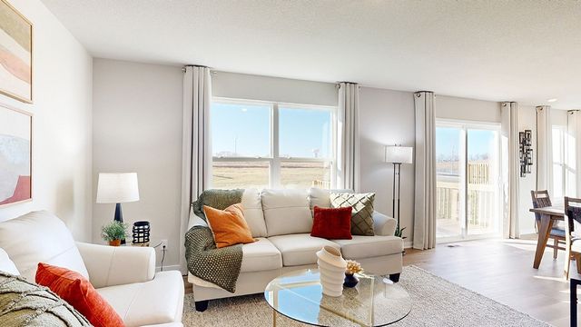 3041 Sweetwater Drive, Des Moines, IA 50320