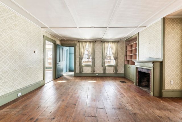 14 Berwick Road, South Berwick, ME 03908