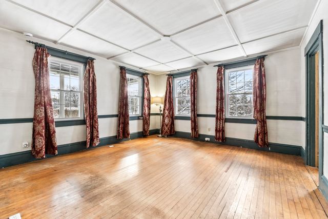 14 Berwick Road, South Berwick, ME 03908