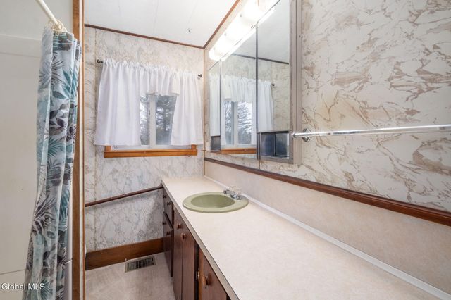 5754 State Route 10, Cobleskill, NY 12043