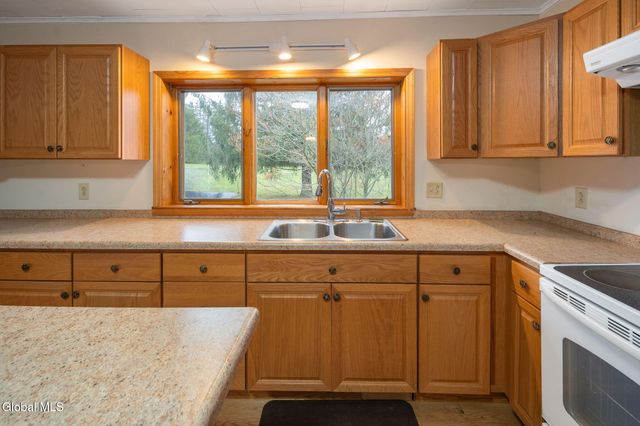 5754 State Route 10, Cobleskill, NY 12043