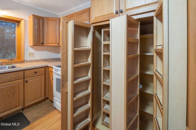 5754 State Route 10, Cobleskill, NY 12043