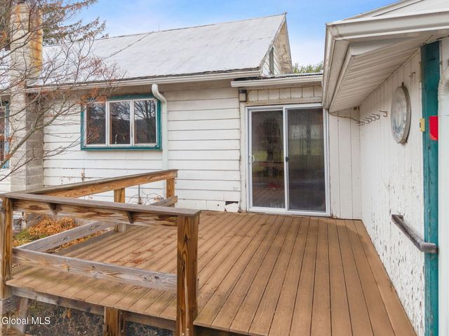 5754 State Route 10, Cobleskill, NY 12043