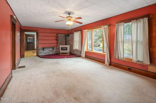 5754 State Route 10, Cobleskill, NY 12043