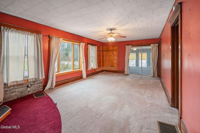 5754 State Route 10, Cobleskill, NY 12043