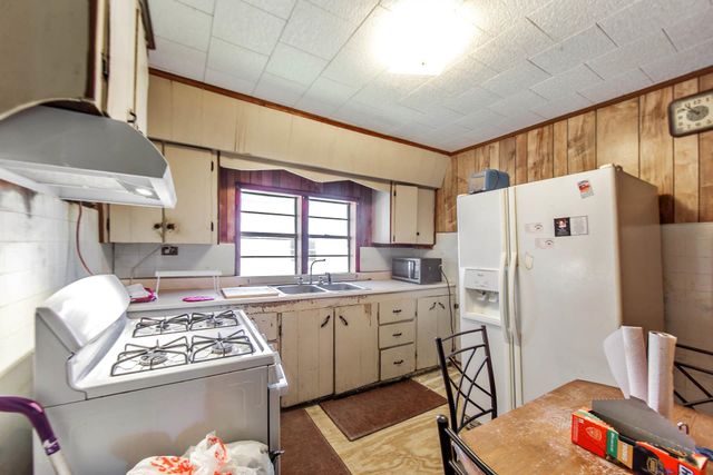 358 Bayou Blue Bypass Rd, Gray, LA 70359