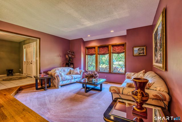 61 Putting Green Lane, Prospect, CT 06712