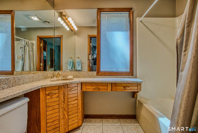 61 Putting Green Lane, Prospect, CT 06712
