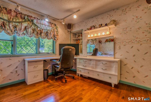 61 Putting Green Lane, Prospect, CT 06712