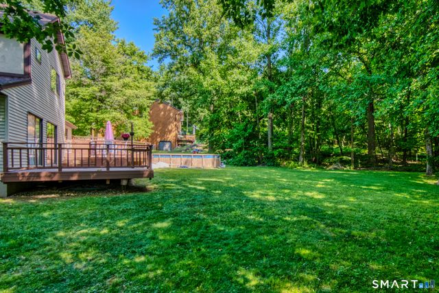 61 Putting Green Lane, Prospect, CT 06712