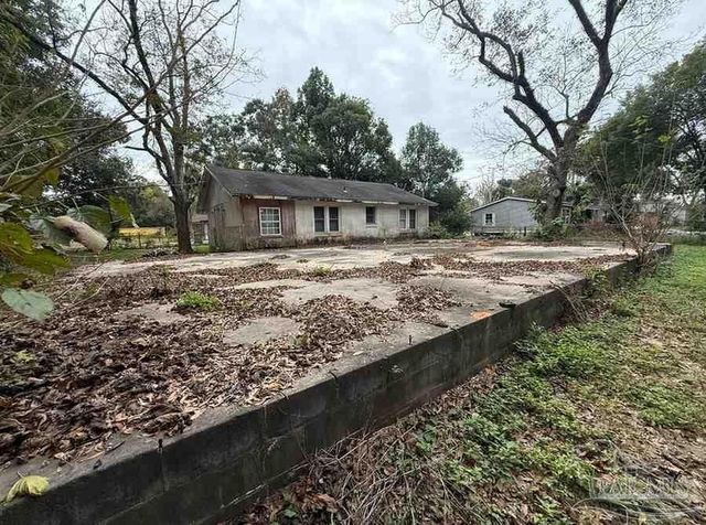 3535 Andrew Ave, Pensacola, FL 32505