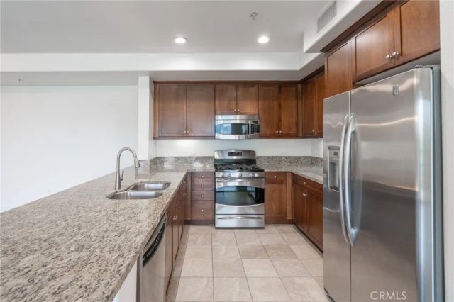 629 Traction Avenue 635, Los Angeles, CA 90013