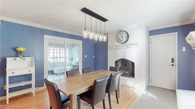 145 Greenbrier Drive, Chagrin Falls, OH 44022