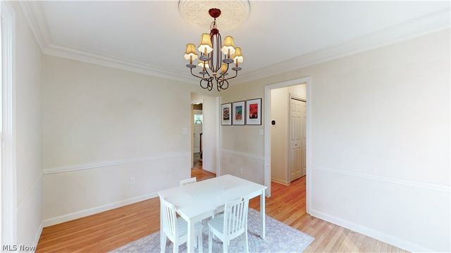 145 Greenbrier Drive, Chagrin Falls, OH 44022