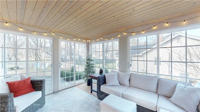 145 Greenbrier Drive, Chagrin Falls, OH 44022