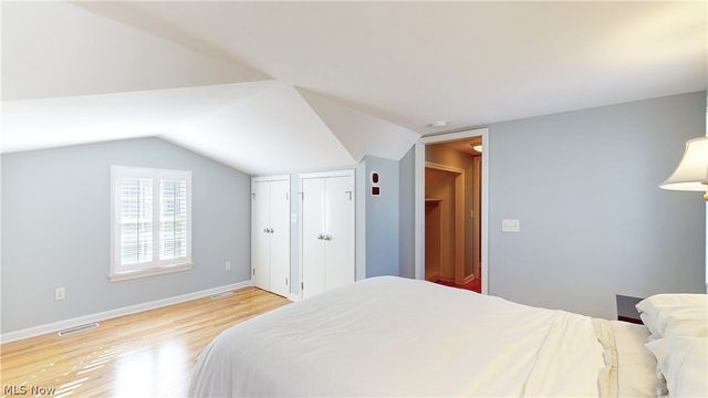 145 Greenbrier Drive, Chagrin Falls, OH 44022