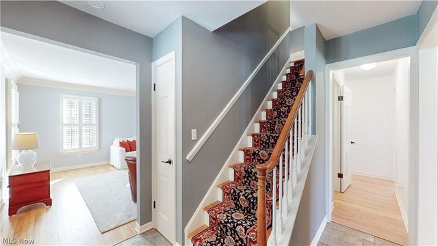 145 Greenbrier Drive, Chagrin Falls, OH 44022