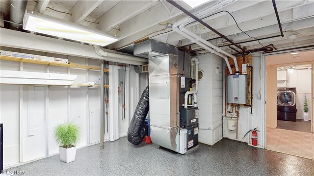 145 Greenbrier Drive, Chagrin Falls, OH 44022