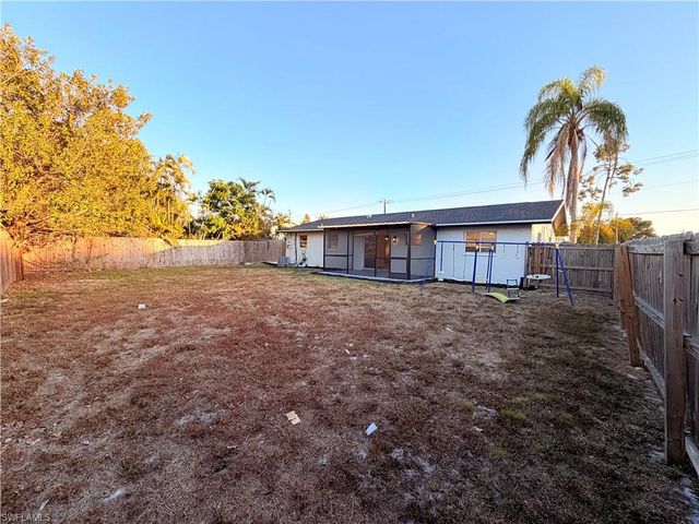 9017 Pineapple RD, Fort Myers, FL 33967