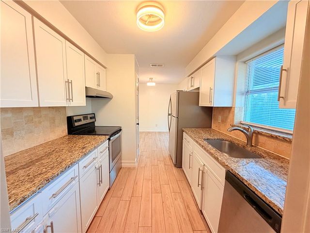 9017 Pineapple RD, Fort Myers, FL 33967