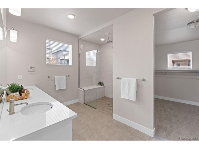 9751 E 62nd Dr, Denver, CO 80238