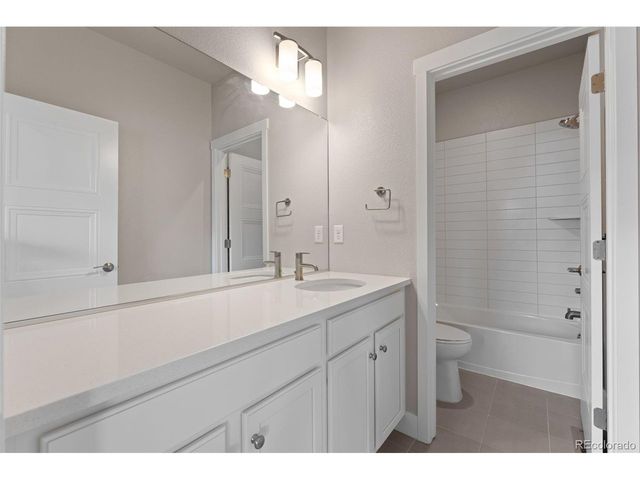9751 E 62nd Dr, Denver, CO 80238