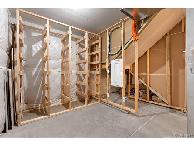 9751 E 62nd Dr, Denver, CO 80238